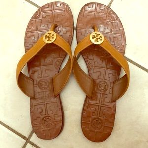 🚫SOLD on ebay🚫 Tory Burch Tan Sandals